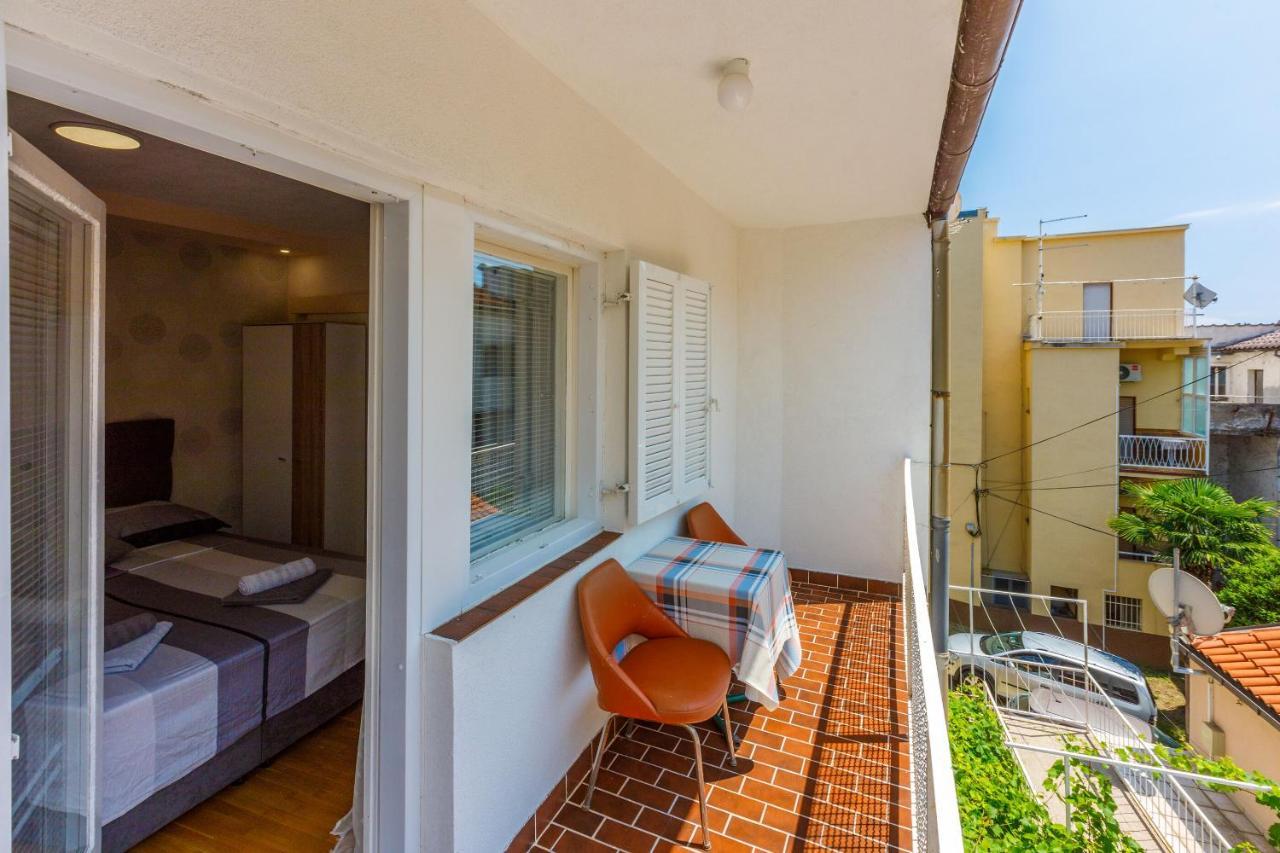 Apartments And Room Art Crikvenica Exterior photo