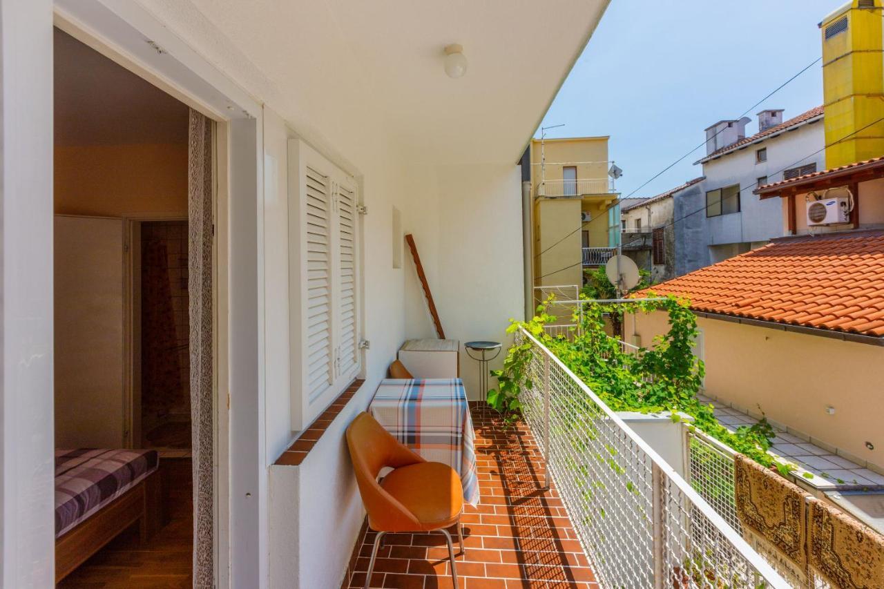 Apartments And Room Art Crikvenica Exterior photo