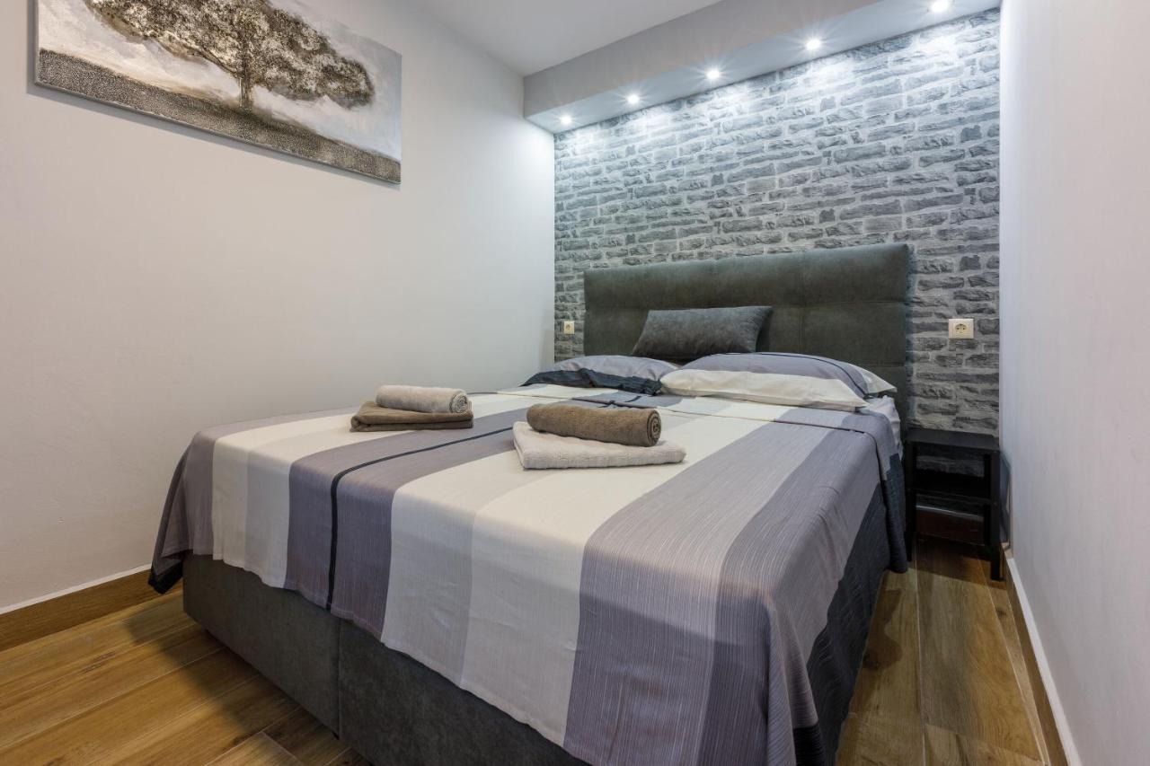 Apartments And Room Art Crikvenica Exterior photo